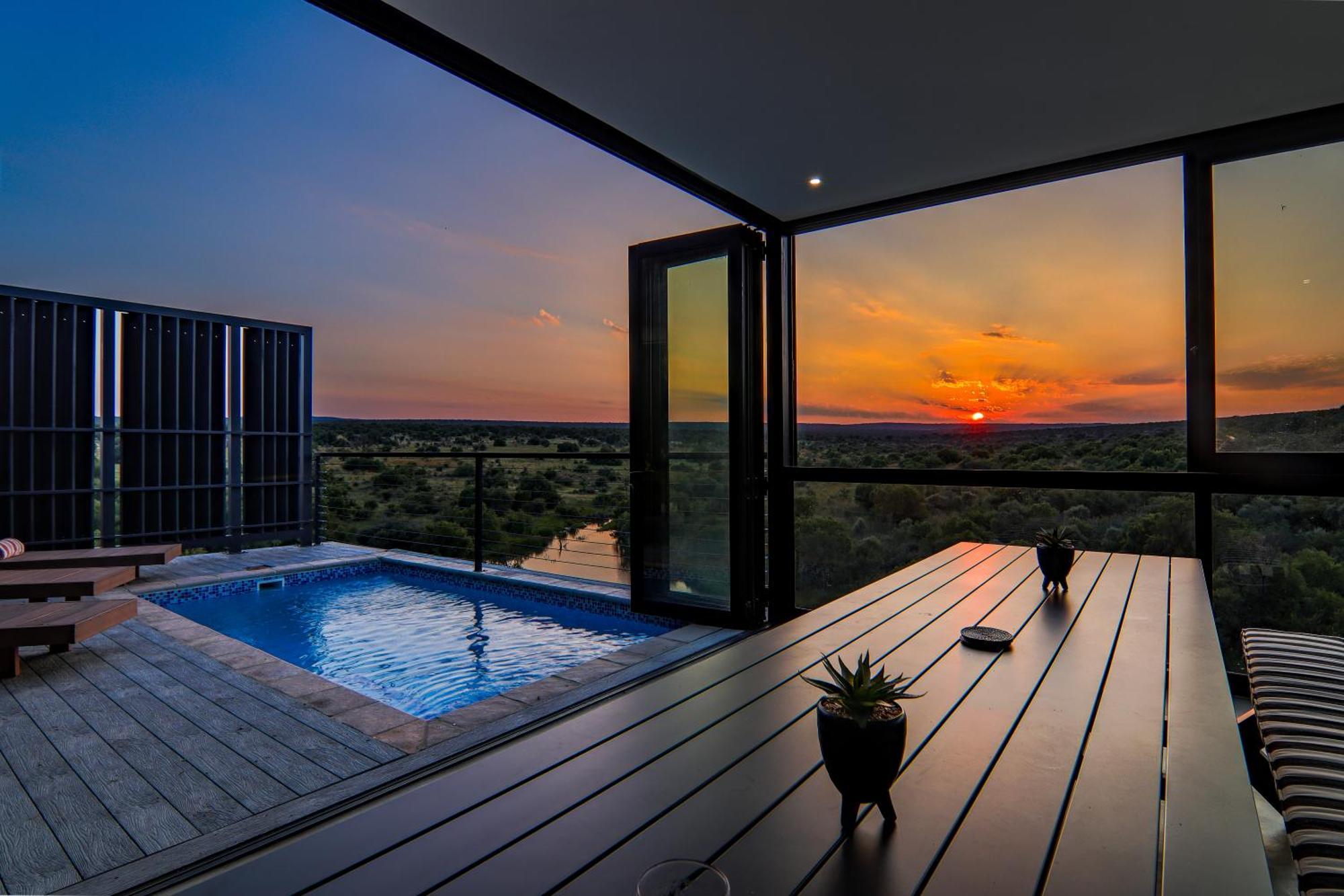 Cliffhanger Lodge Mabula Game Reserve Exterior photo